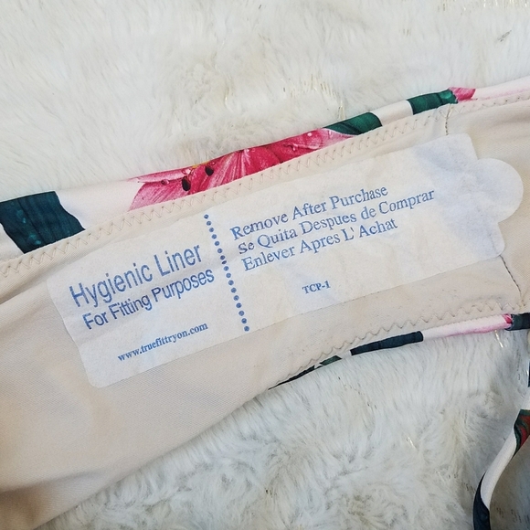 Agua by Agua Bendita Rabano Rocio One Piece Swimsuit - Picture 6 of 9